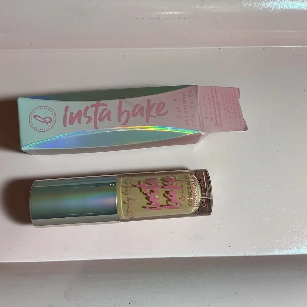 Beauty Bakerie InstaBake 3-in-1 Full Coverage Concealer – NIB in 009 sodium cute